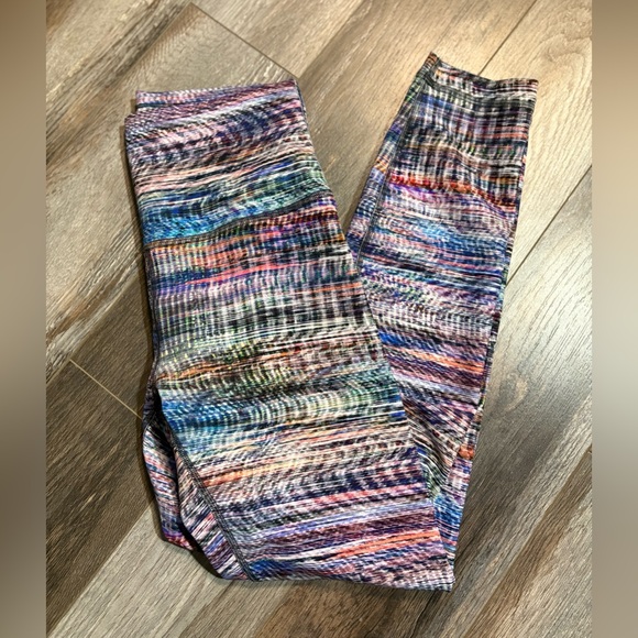 Lululemon Wunder Train High-Rise Tight 25" Size 6 - Picture 2 of 7